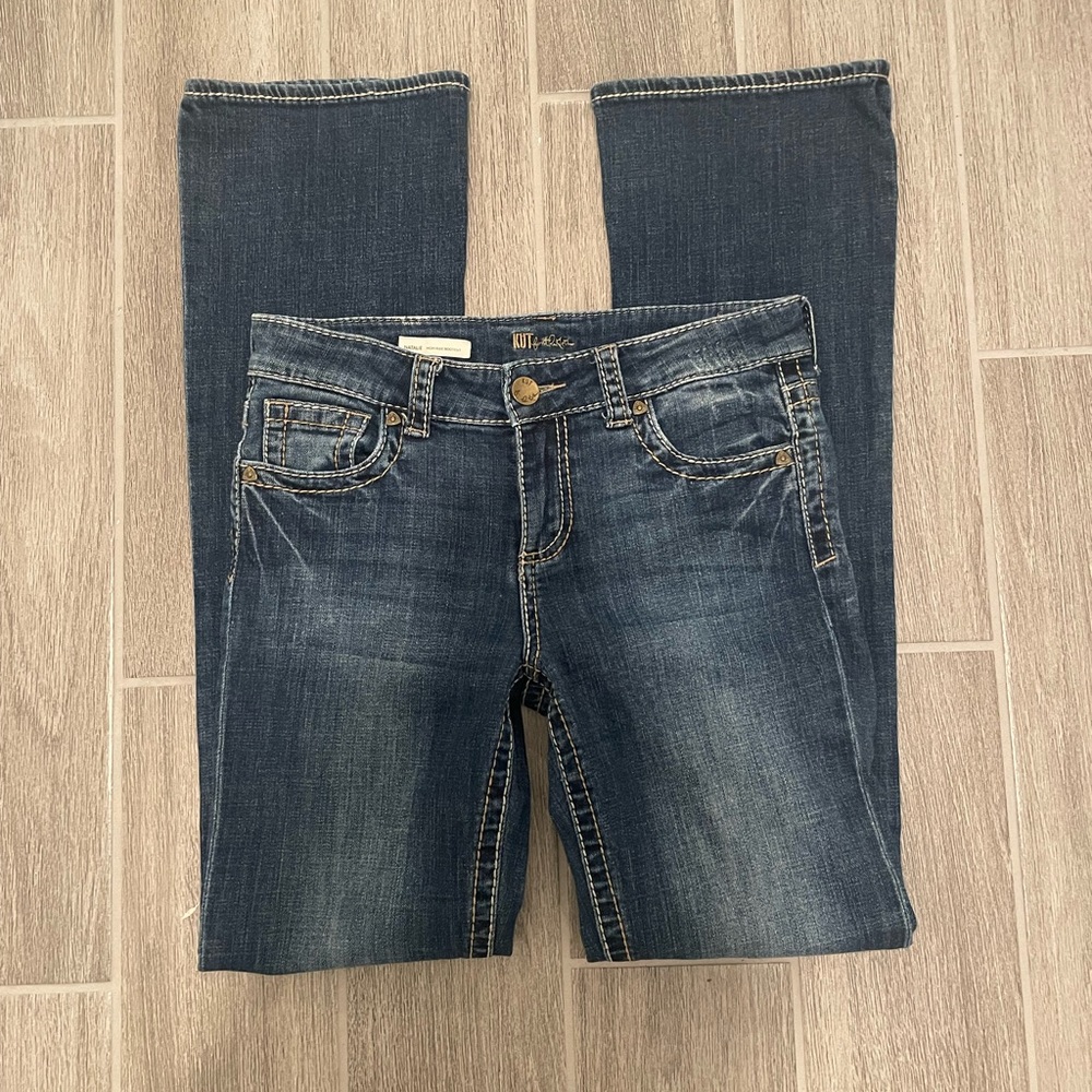Kut from the Kloth Natalie high rise bootcut jeans. Size 4